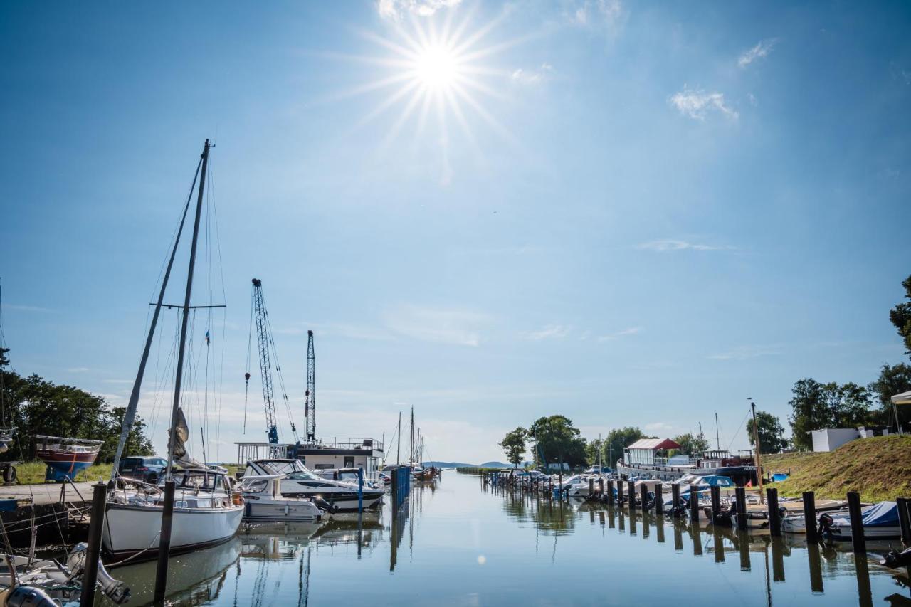 Marina Martinshafen - Beach Life Sassnitz Exterior photo